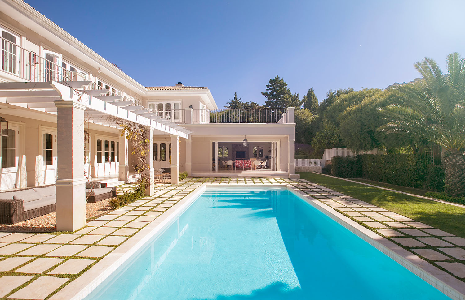 Mid City Custom Pool