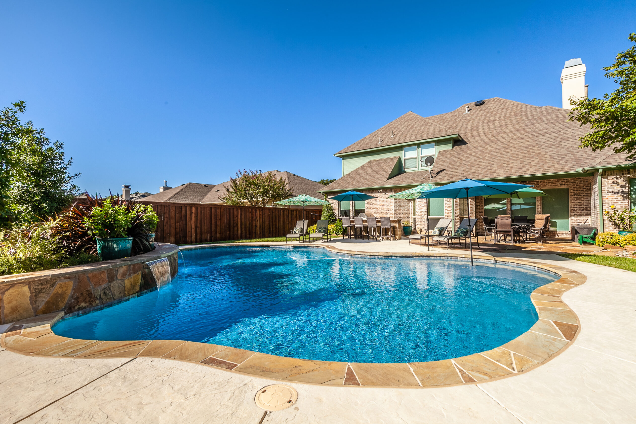 Mid City Custom Pool