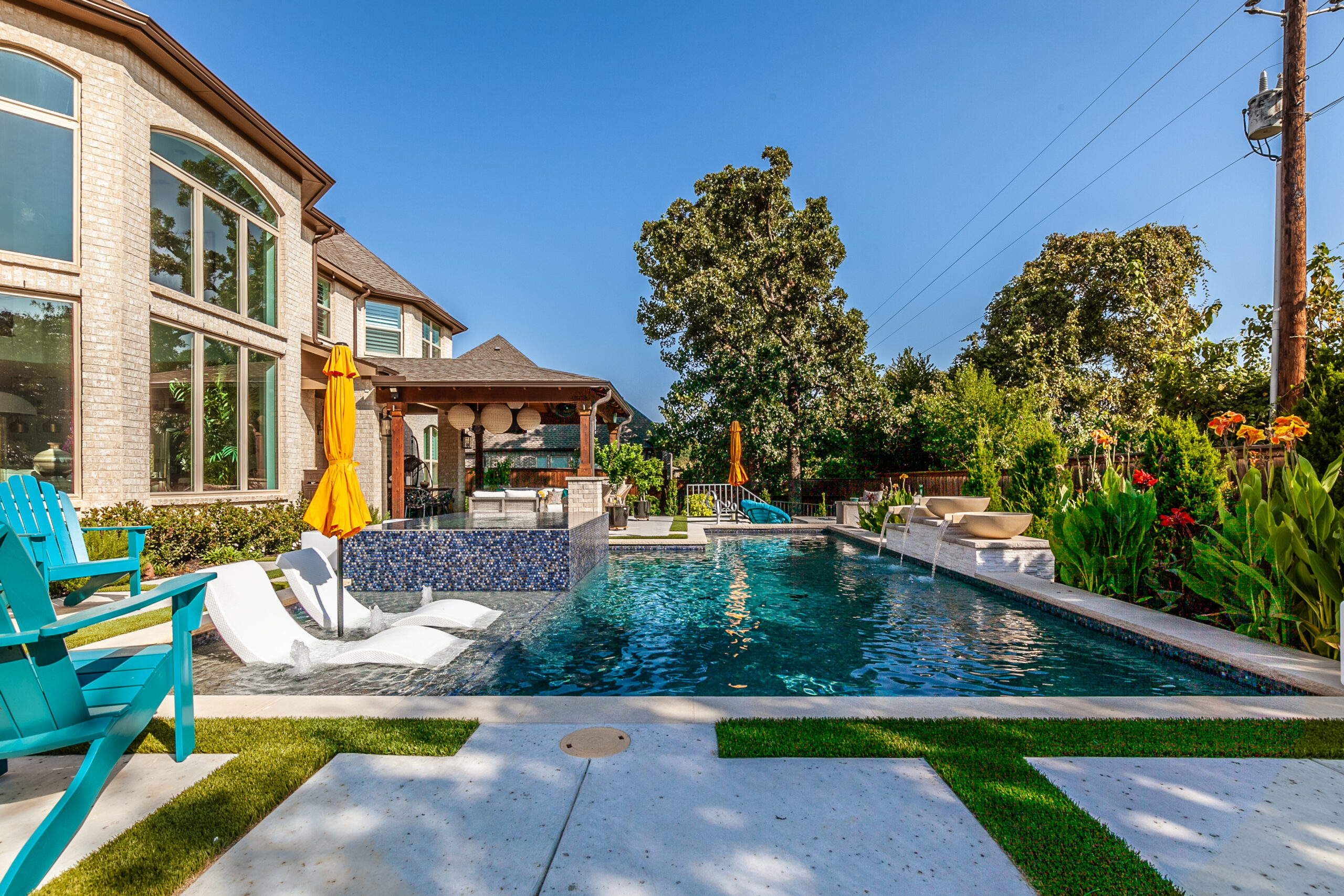 Mid City Custom Pool